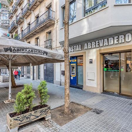 Hostal Abrevadero Barcelona Eksteriør billede