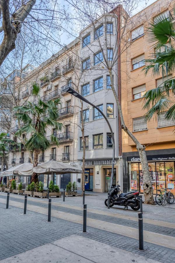 Hostal Abrevadero Barcelona Eksteriør billede